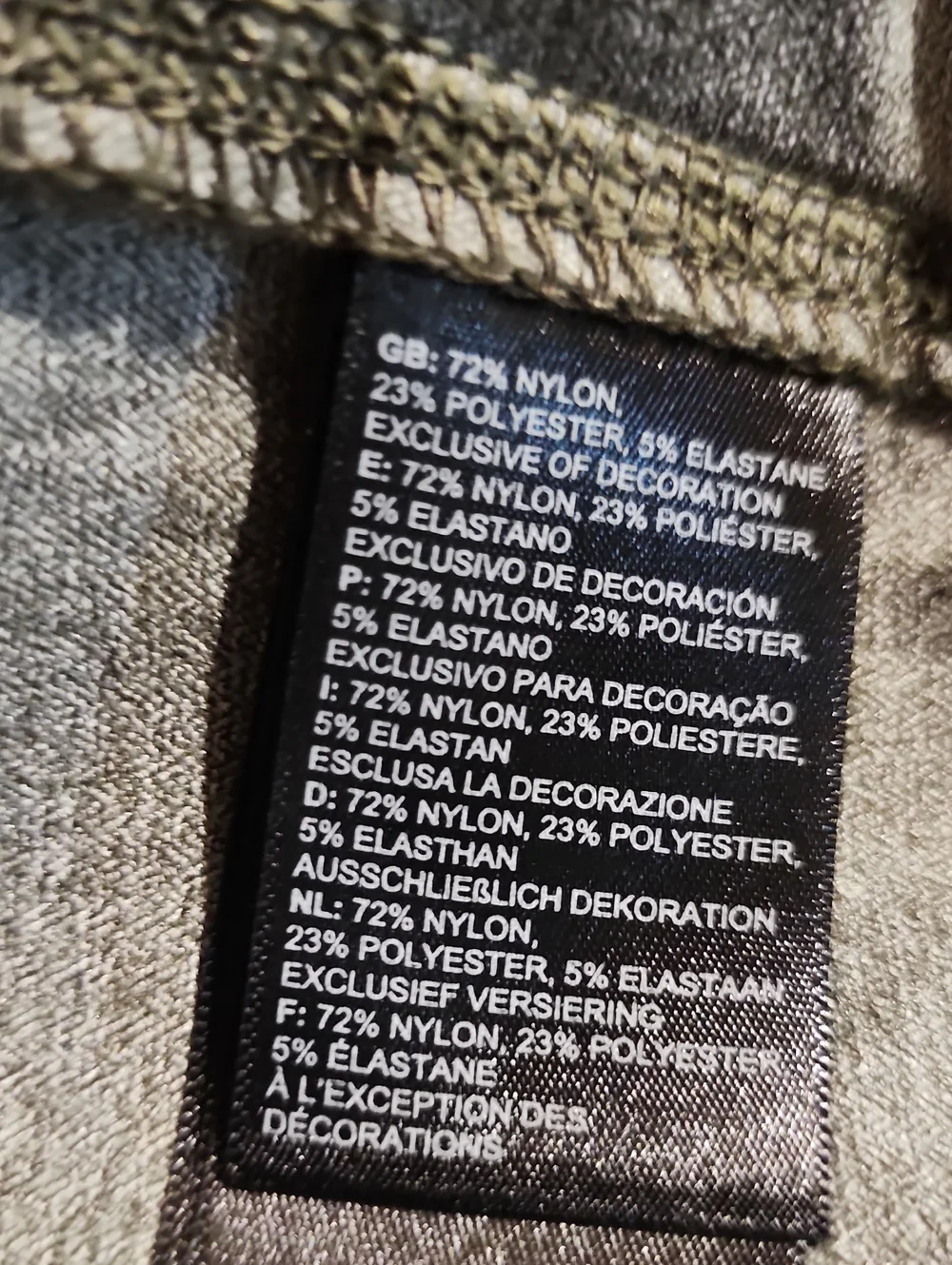 Northface Aphrodite Capri Pants EUC Size Xlarge - Picture 9 of 10